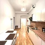Living Eggenberg 9 Грац