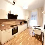 Апартаменты Living Eggenberg 9