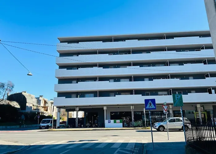 Living Eggenberg 9 아파트