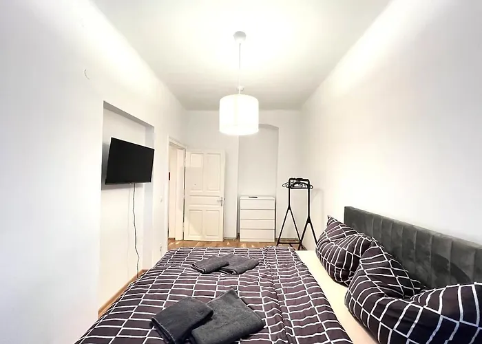 Living Eggenberg 9 *