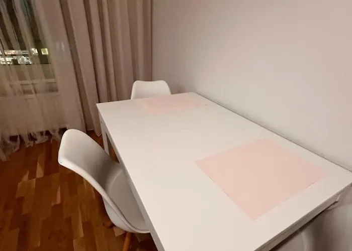 아파트 Living Eggenberg 9 *